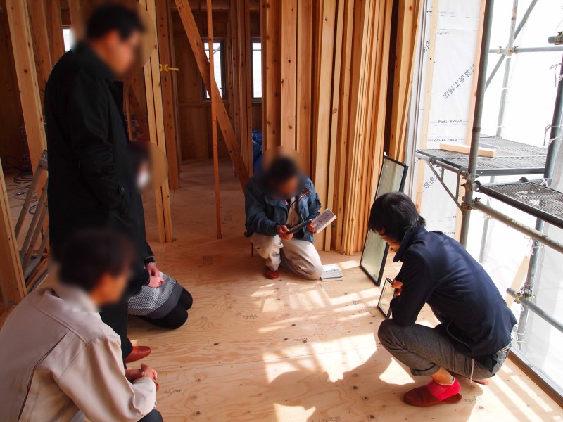 木造　住宅　現場　打合せ